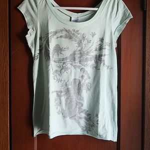 Old Navy womens T shirt